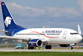 Falsas promociones de Aeroméxico llegan por medio de WhatsApp