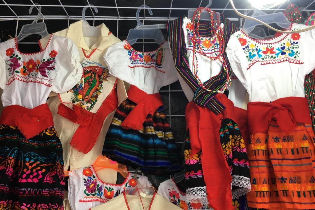 ¿Cuánto se puede gastar en los trajes para las pastorelas y para este 12 de diciembre?
