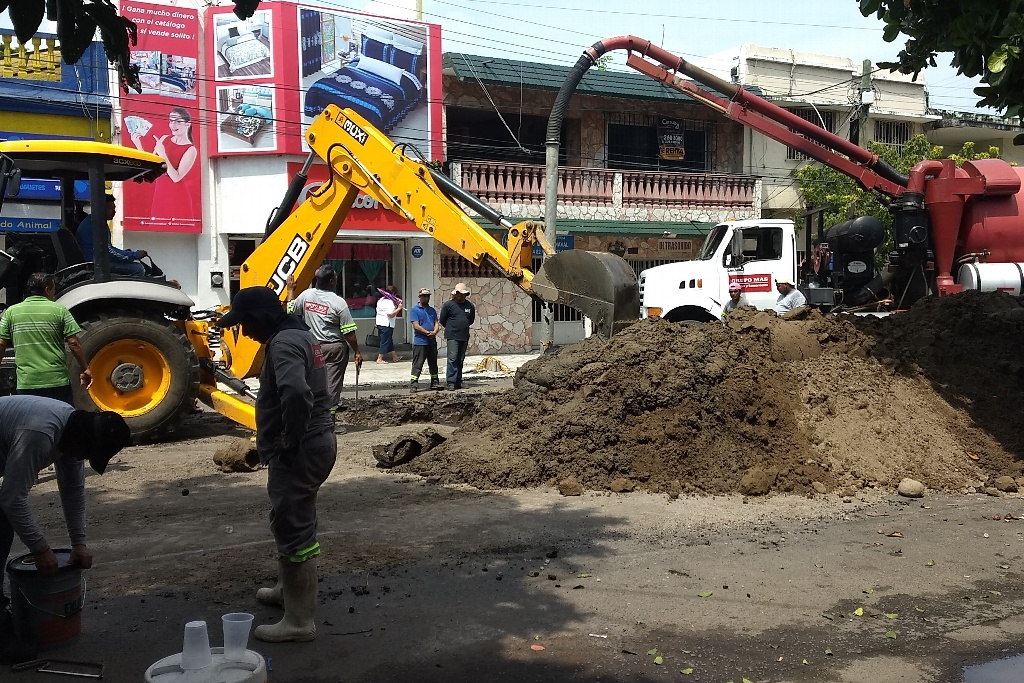 Precaución, avenida 20 de noviembre cerrada por obras