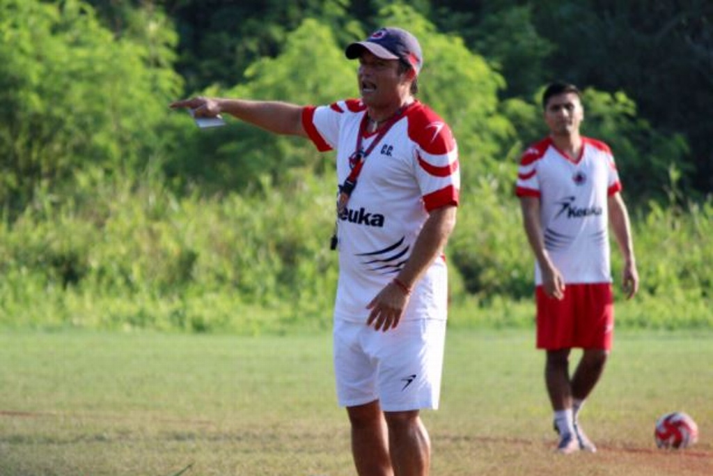 Cazarín sería el técnico del Tiburón de LBM