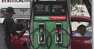 Vuelve ajuste de precios de gasolinas este martes, luego de emergencia