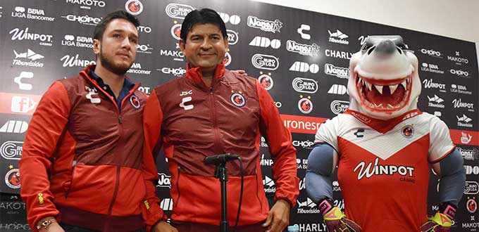 Con nuevo DT, el Tiburón buscará sumar ante Monarcas