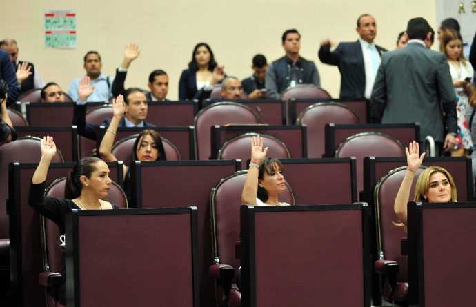 Se aprobaron 140 mil pesos de aguinaldo más bono, los diputados de Veracruz