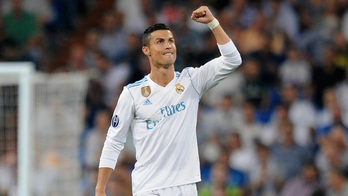 Cristiano Ronaldo recibe premio como Mejor Goleador del mundo de 2016