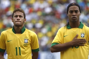 Neymar se rinde ante Ronaldinho (FOTOS)