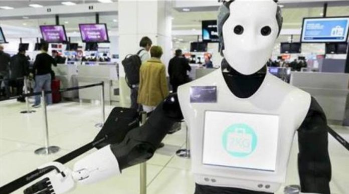 Robots atienden a pasajeros en aeropuerto de Sídney