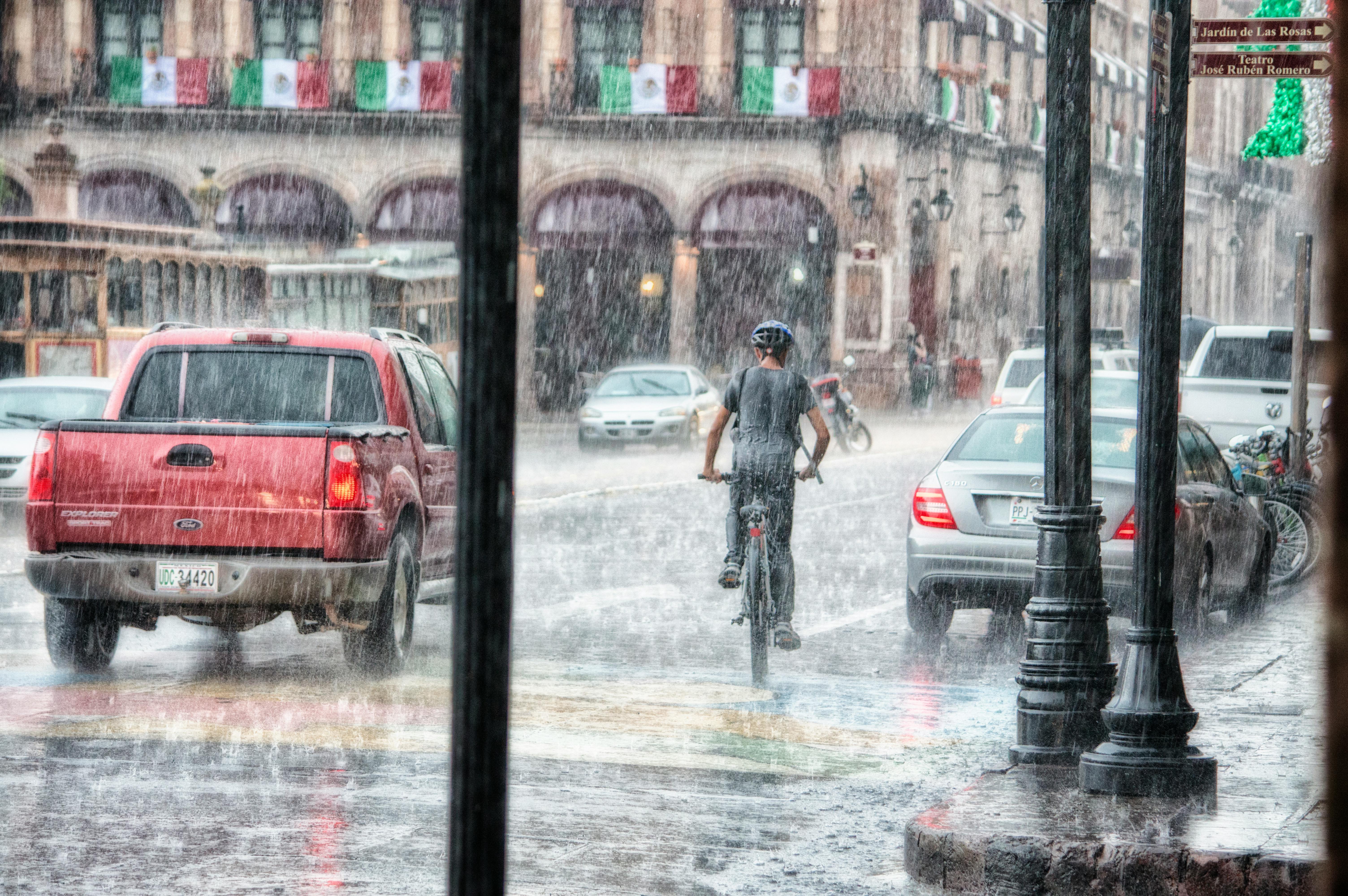 Alerta en Veracruz por la llegada de la onda tropical 16: tormentas previstas