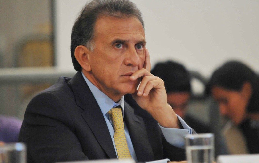 Miguel Ángel Yunes se une a Morena para aprobar la reforma judicial