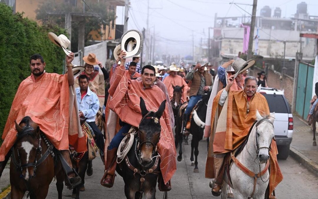 ¡Éxito rotundo en la Primera Gran Cabalgata en honor a San Miguel Arcángel en Las Vigas de Ramírez!