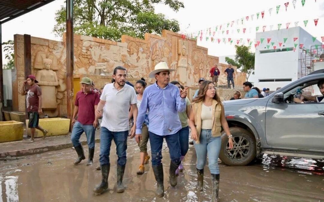 En Álamo, continúa Congreso con la entrega de ayuda para damnificados