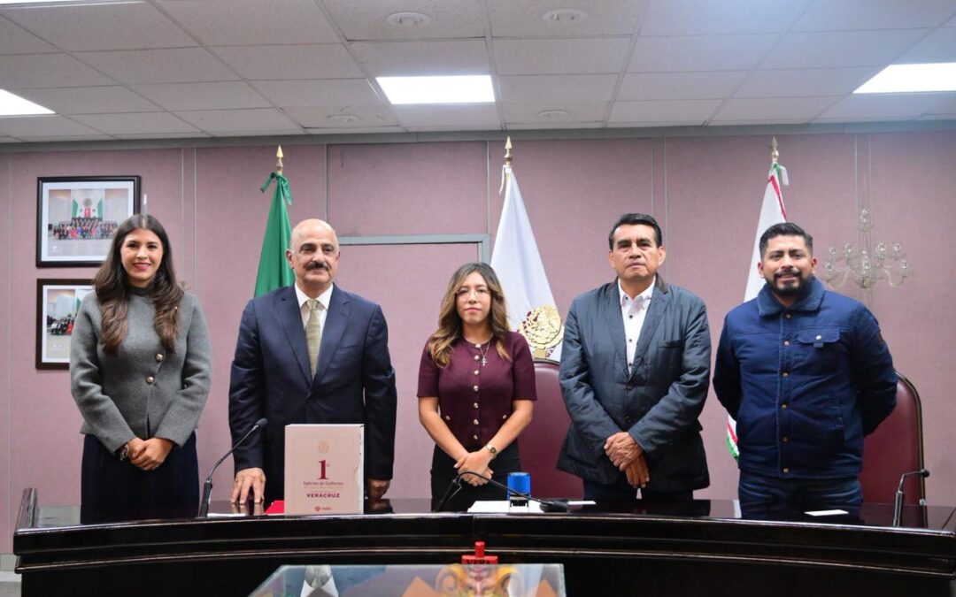 Recibe Congreso de Veracruz el Primer Informe de Gobierno