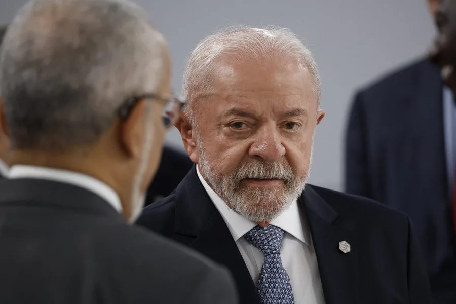 Lula pide a Trump que no se meta en las elecciones en Brasil