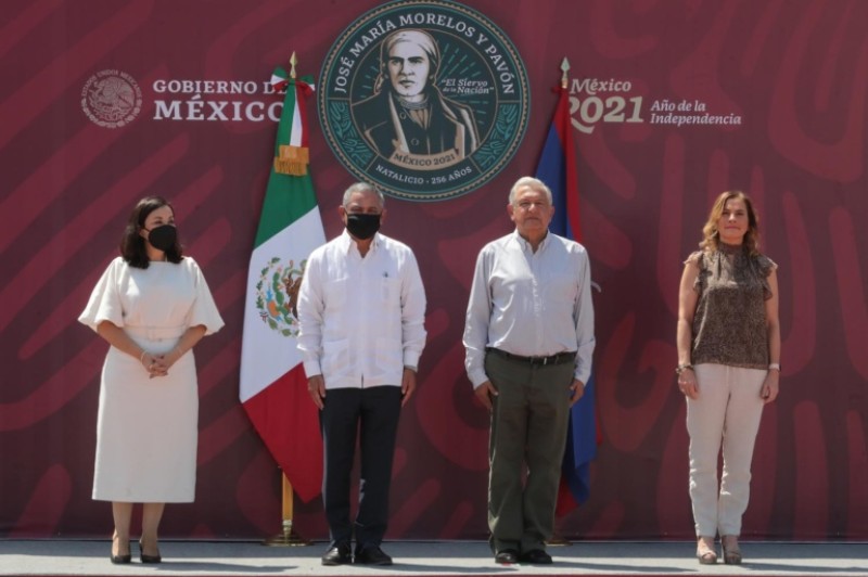 Presidente conmemora 256 Aniversario del Natalicio de José María Morelos; sus principios guían a la 4T, afirma